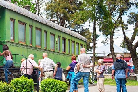 2-Day Tour: Magical Retro Car Tbilisi & Mtskheta Uplistsikhe