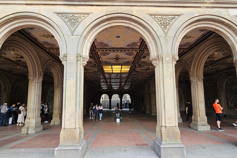 Central Park, NY: Nature, Architecture and Movie Scenes Tour Secrets of Central Park: nature, architecture, movie scenes