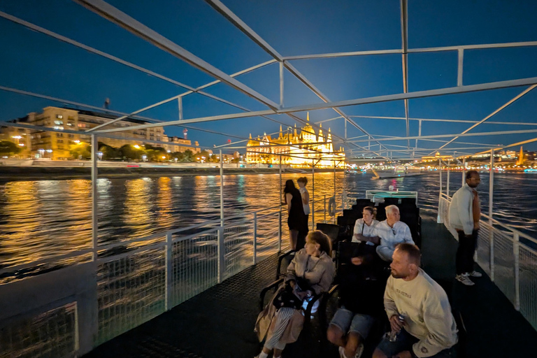 Budapest: crucero nocturno con asientos en la azotea y BYOB (trae tu propia bebida)Budapest: crucero nocturno con asientos en la azotea y bebida incluida