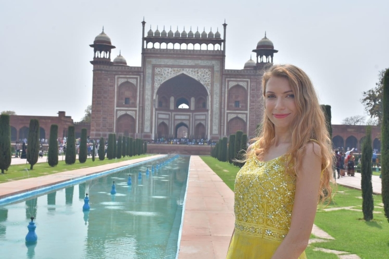 Agra -Taj Mahal con visita al mausoleo sin colas de esperaAgra -Taj Mahal con Mausoleo + Guía+ AC-Transporte