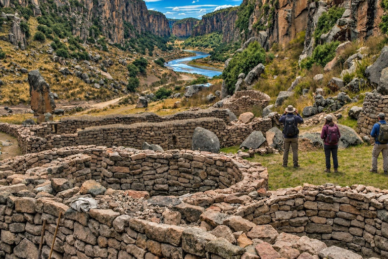 Cusco: Taqrachullo & Ancient K'ana Sites Day Trip