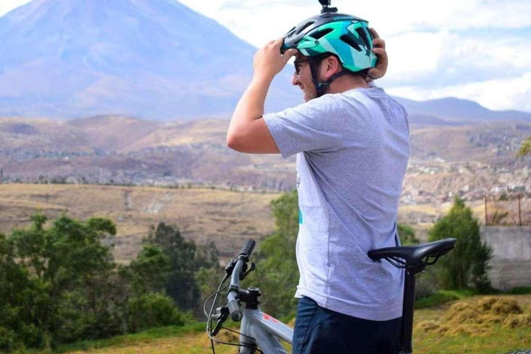 Arequipa: Mountain Bike Tour to Las Rocas Park