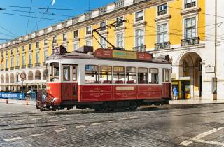 Lissabon: 72/96-Stunden Hop-On/Hop-Off-Bus, Straßenbahn & Boot Ticket
