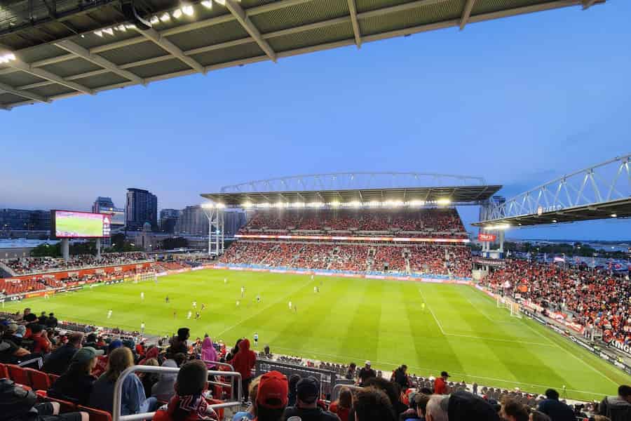 Major League Soccer-Spiel des Toronto FC im BMO Field. Foto: GetYourGuide Major League Soccer-Spiel des Toronto FC im BMO Field. Foto: GetYourGuide