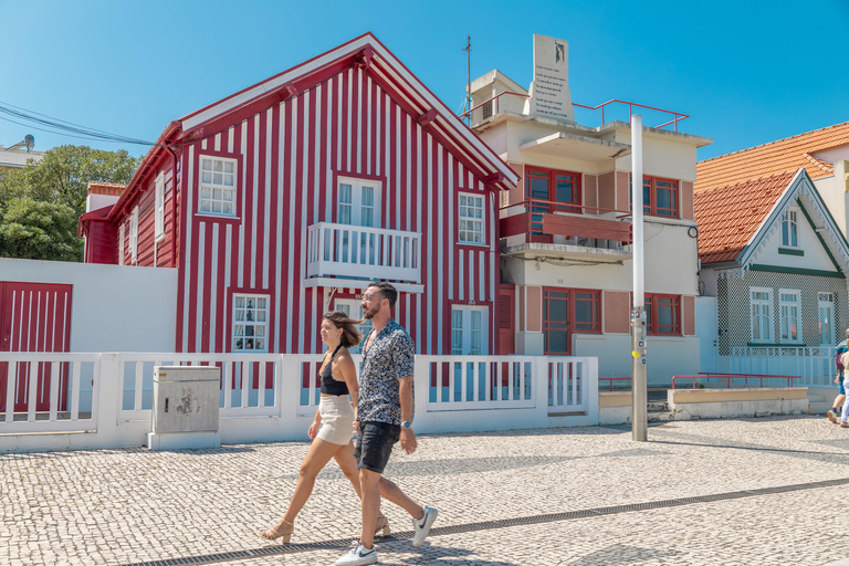 From Porto: Aveiro, Costa Nova and Válega Church Full Day Tour in Spanish Without Moliceiro Cruise
