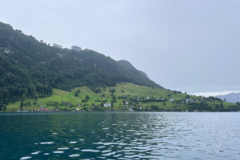 Lake Lucerne: Private Luxury Boat Cruise