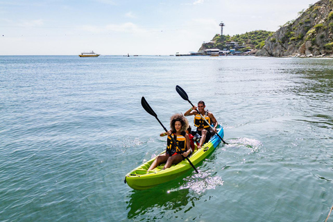 Santa Marta: Catamaran Bays Tour (optional Marine Center) Santa Marta: Catamaran Bays Tour