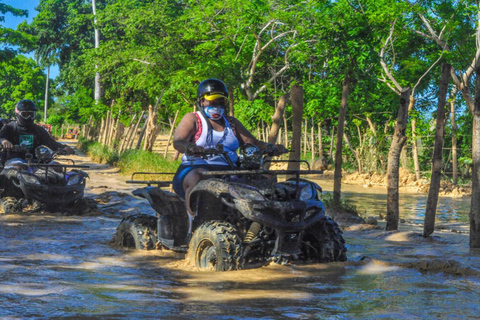 Aventuras de quadriciclo em Punta Cana - Praia Macao e Cenote