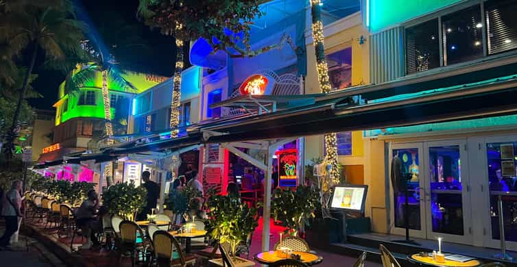 Mango's Miami: Salsa Lessons, Mojitos, Bites & Live Music photo 10