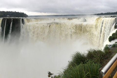 TOUR DE UN DÍA - Las dos caras de las Cataratas (ARGENTINA - BRASIL)