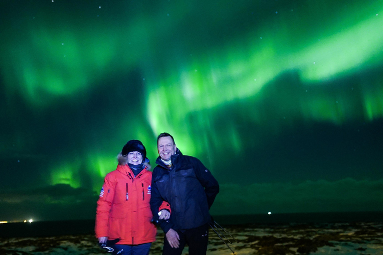 Paseo por la costa sur, caminata por el glaciar y aurora boreal