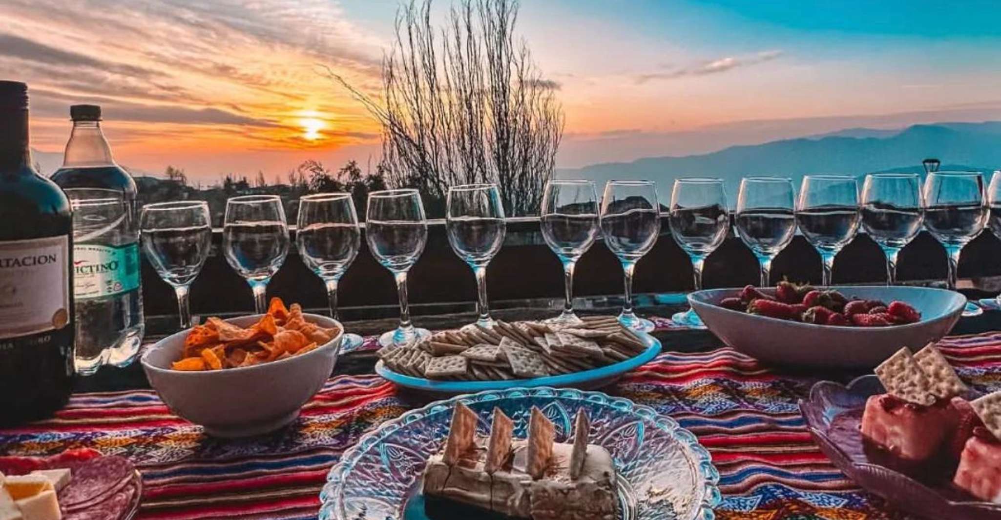 De Santiago, coucher du soleil à Valle Nevado dans les Andes - Hizvo