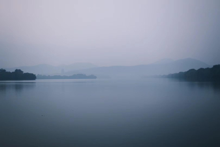 Experimente el antiguo lago del Oeste en Hangzhou