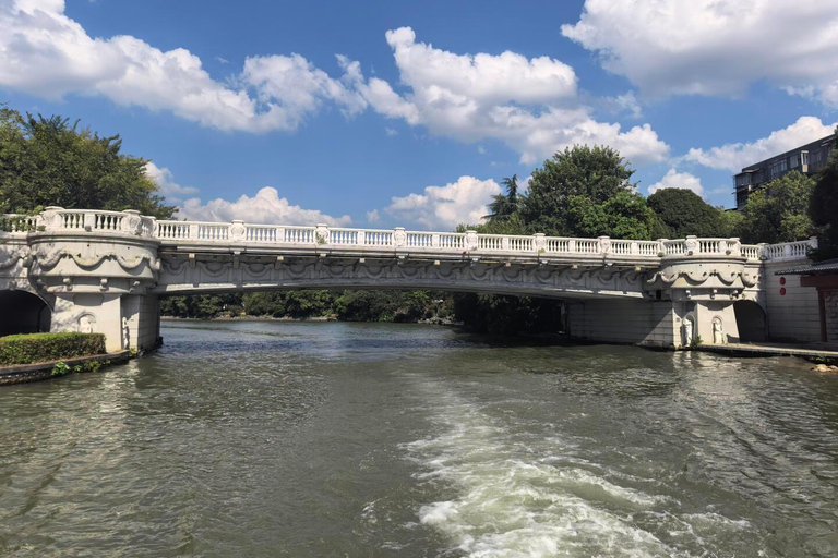 Guilin City Highlights Shared Cruise Day Trip + Pickup