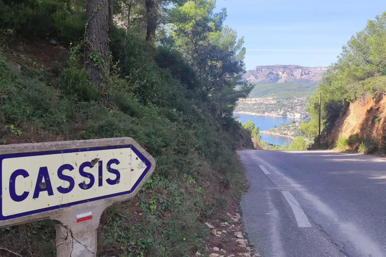 From Marseille: Incredible 7-Hour Private Tour – Aix-en-Provence, Cassis, Marseille 7-Hour Private Tour from Marseille-Cassis-Aix Cruise Port