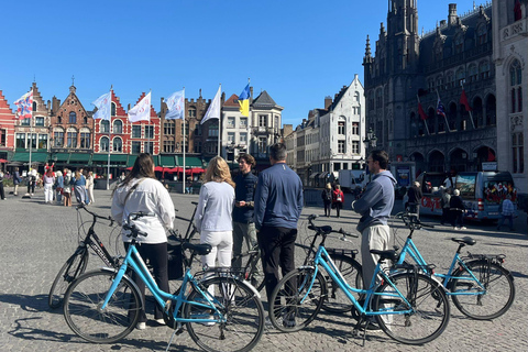 Bruges: The Original Private Bike Tour since 2002 City Highlights Bike Tour in Dutch