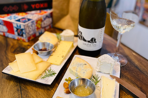 Nice: Natural Wine & Farm Cheese Food Tasting in the Libération district Nice: Natural Wine & Farm Cheese Tasting in the Libération district