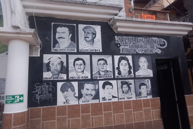 Medellín: Pablo Escobar Tour with Souvenir, Your Best Experience Medellín: Pablo Escobar Tour with a souvenir, your best experience