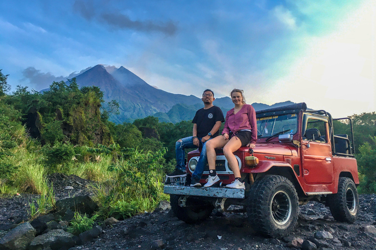 Merapi Jeep Lava Tour YogyakartaMerapi Jeep Lava Avontuur Tour