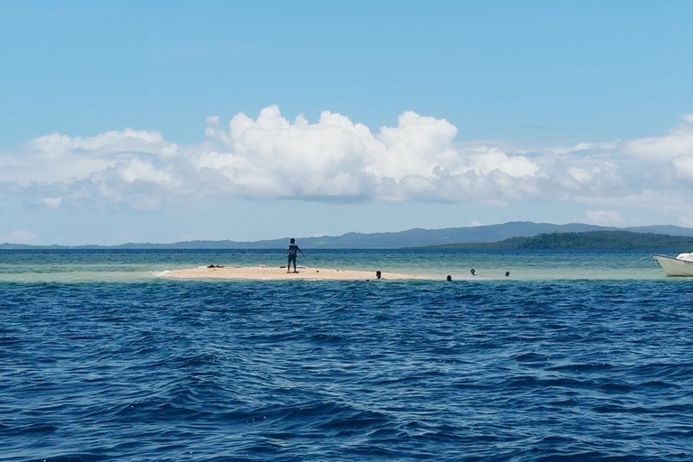 Vanua Levu: Private Snorkeling Tour with Equipment & Drinks