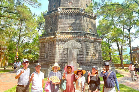 Da Nang: Hue Imperial Citadel and Khai Dinh Tomb Tour Join with Group Tour by Bus through Hai Van Tunnels
