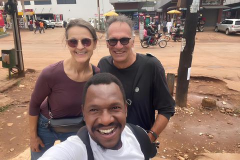 Kampala: Visita ao bairro de lata de Katanga Wandegeya