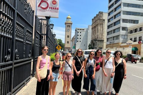 Colombo Private Enjoy City Tour by Tuk Tuk