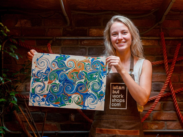 Istanbul: Ebru Marbling Tote Bag Workshop with Snacks