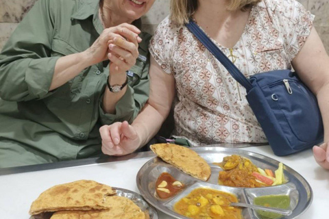 Tour cultural de bodas en Delhi con rituales, vestimenta y mercadosTour de medio día