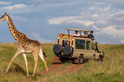 Nairobi: 6Days Maasai Mara, Nakuru and Amboseli Group Safari Accomodation Upgrade