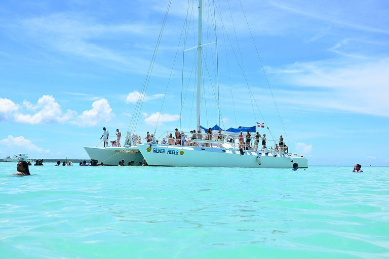 Excursión a Isla Saona desde Punta Cana con almuerzo y bar libre