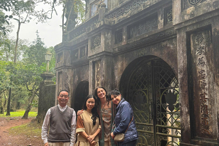 Hue: Buddhist Tour with Cooking Class and Meditation Buddhism tour in Hue with French speaking tour guide