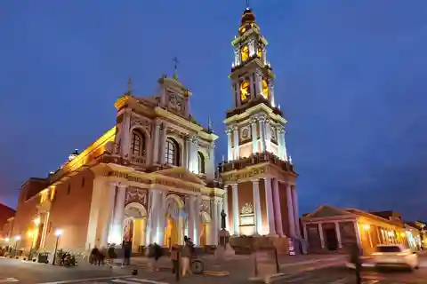 Descubra Salta e aproveite a cidade com um fotojornalista
