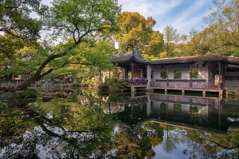 From Shanghai: Wuxi Jichang Yuan & Yuantouzhu Private Tour