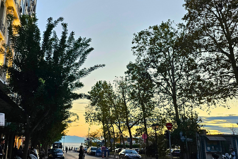 4-hour Night Tour in Thessaloniki: Flavors and Images (19:00 - 23:00) 4-hour Evening Tour in Thessaloniki: Flavors and Images (19:00 - 23:00)