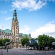 Hamburg: Historic WW2 Walking Tour & Panorama in Small Group