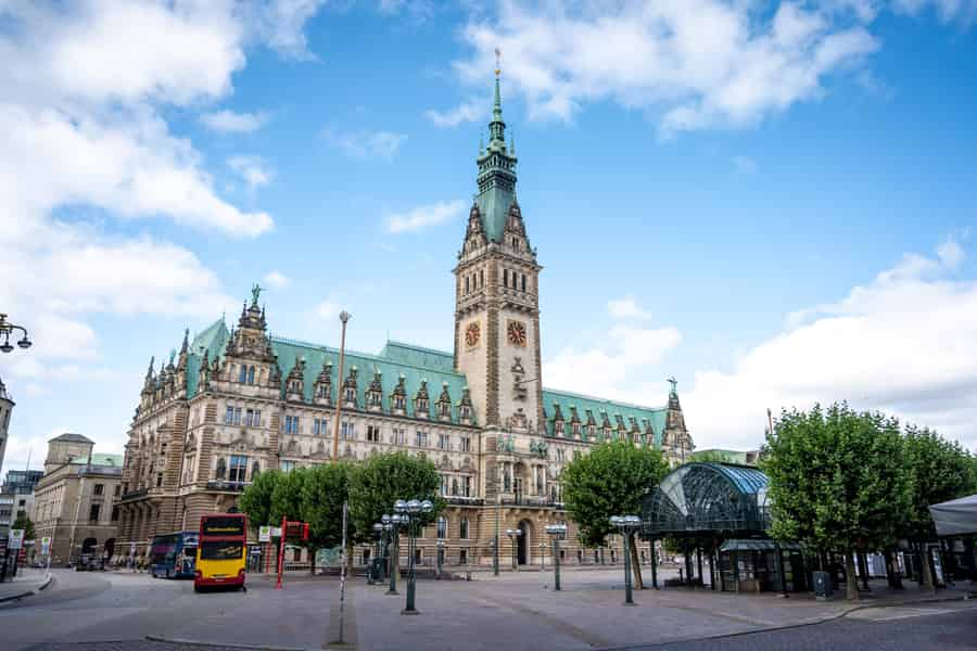Hamburg: Historischer Rundgang zum Zweiten Weltkrieg & Panorama in kleiner Gruppe. Foto: GetYourGuide