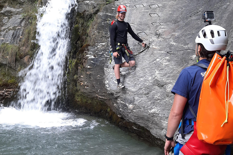 Wanaka: Waterfall Climb and Canyon Tour