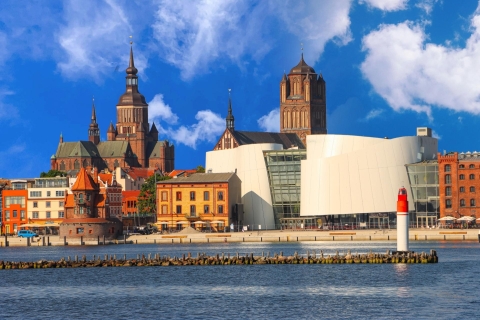 Stralsund Old Town Walking Tour, St Mary's Church with Guide 2-hour: Live Guide in German only
