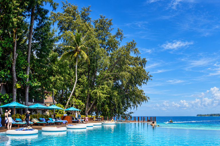 Jakarta: Sepa Thousand Islands Resort with Infinity Pool