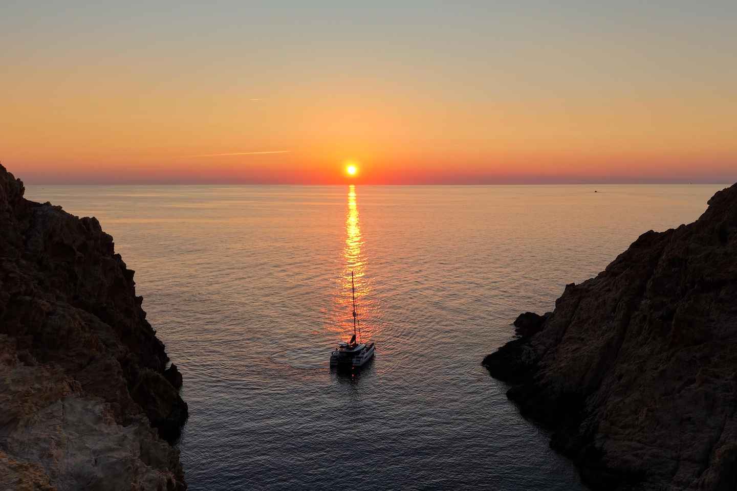 L'Île-Rousse, Corsica Catamaran Excursion: Agriates Sunset Aperitif
