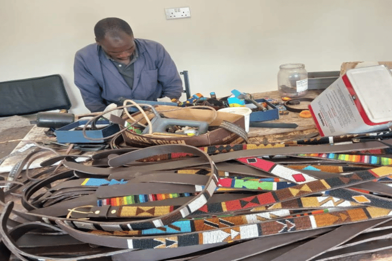 Nairobi: park narodowy, sierociniec dla słoni i centrum żyraf