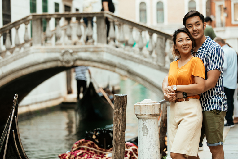 Venice: St Mark's Square and Canals Photoshoot Super Premium (75 Photos)