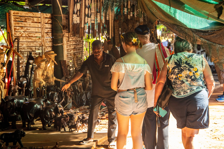 Maputo: City Tour with Historical and Cultural Highlights