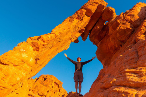 Las Vegas: wycieczka 1-dniowa w małej grupie do Doliny Ognia i zapory Hoovera