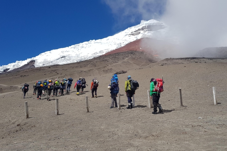 Wycieczka na wulkan Cotopaxi: w tym wejściaWspólna wycieczka jednodniowa Cotopaxi: z lunchem i wejściem