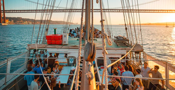 Lisbon Boat Party - Live DJ & Afterparty with VIP Club entry