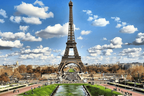 Paris Private Eiffel Tower Summit Tour with Hotel Pickup