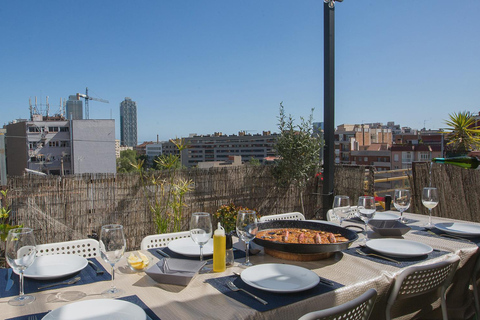 Autentyczna paella i sangria klasy premium na designerskim dachuAutentyczna paella i sangria w oszałamiającym lofcie na dachu