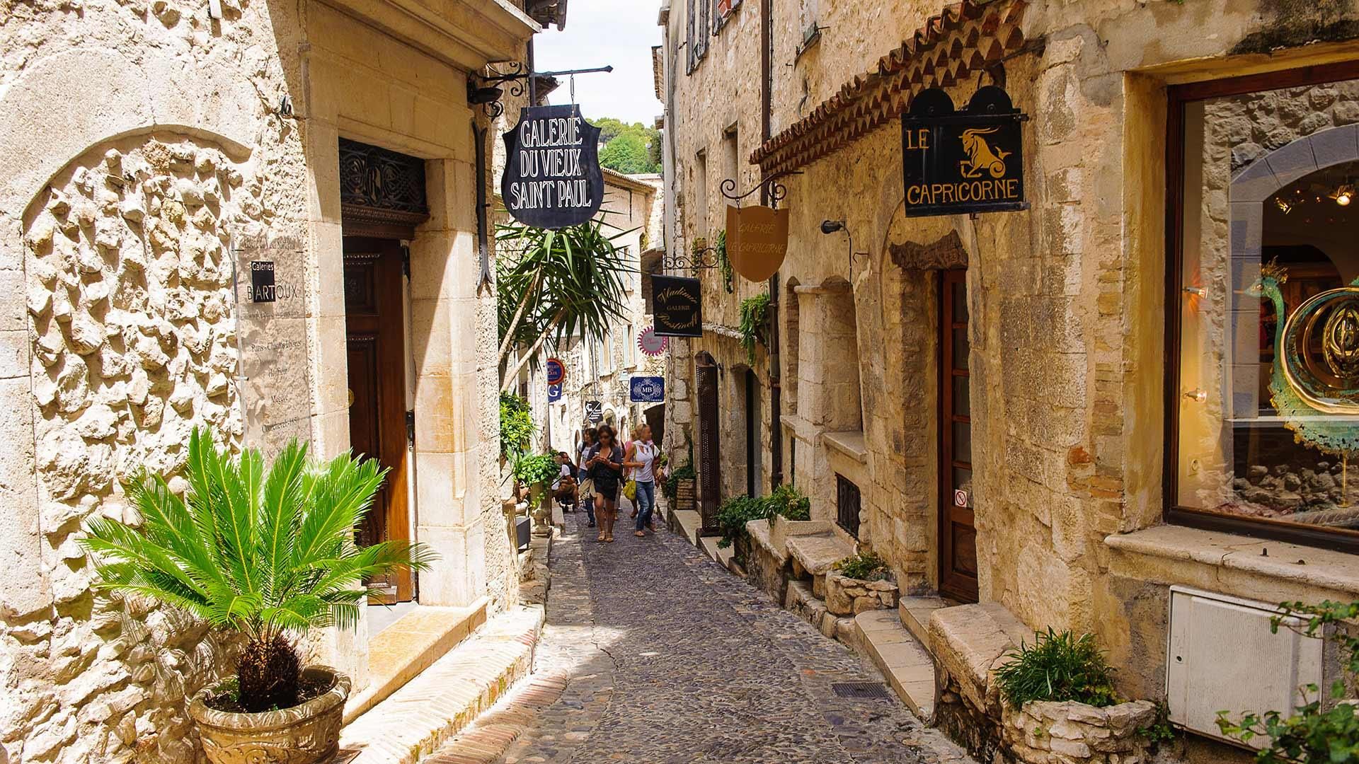 Elektrische Flucht aus Nizza: St-Paul, Cannes und Antibes